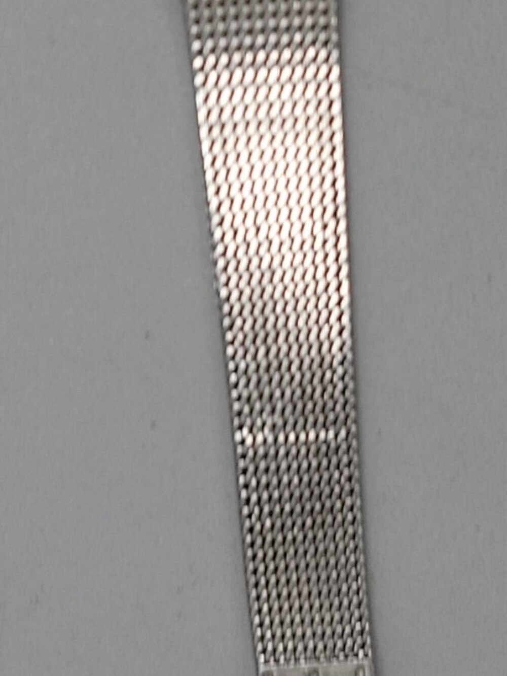 Peugeot Ladies Quartz Watch Adjustable 7" Mesh Band 24" Case Silver Tone - Picture 7 of 11